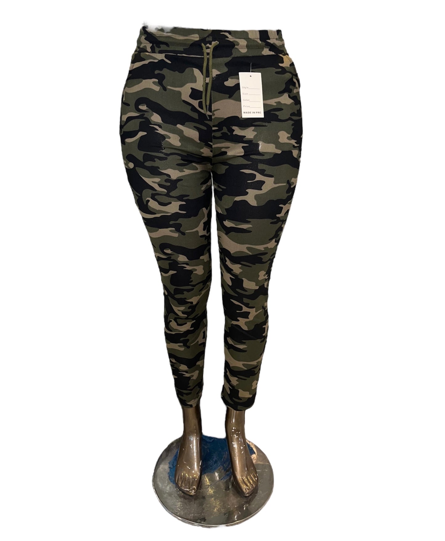 -PANTALÓN CONFORT CAMUFLAJE CON CORDONES