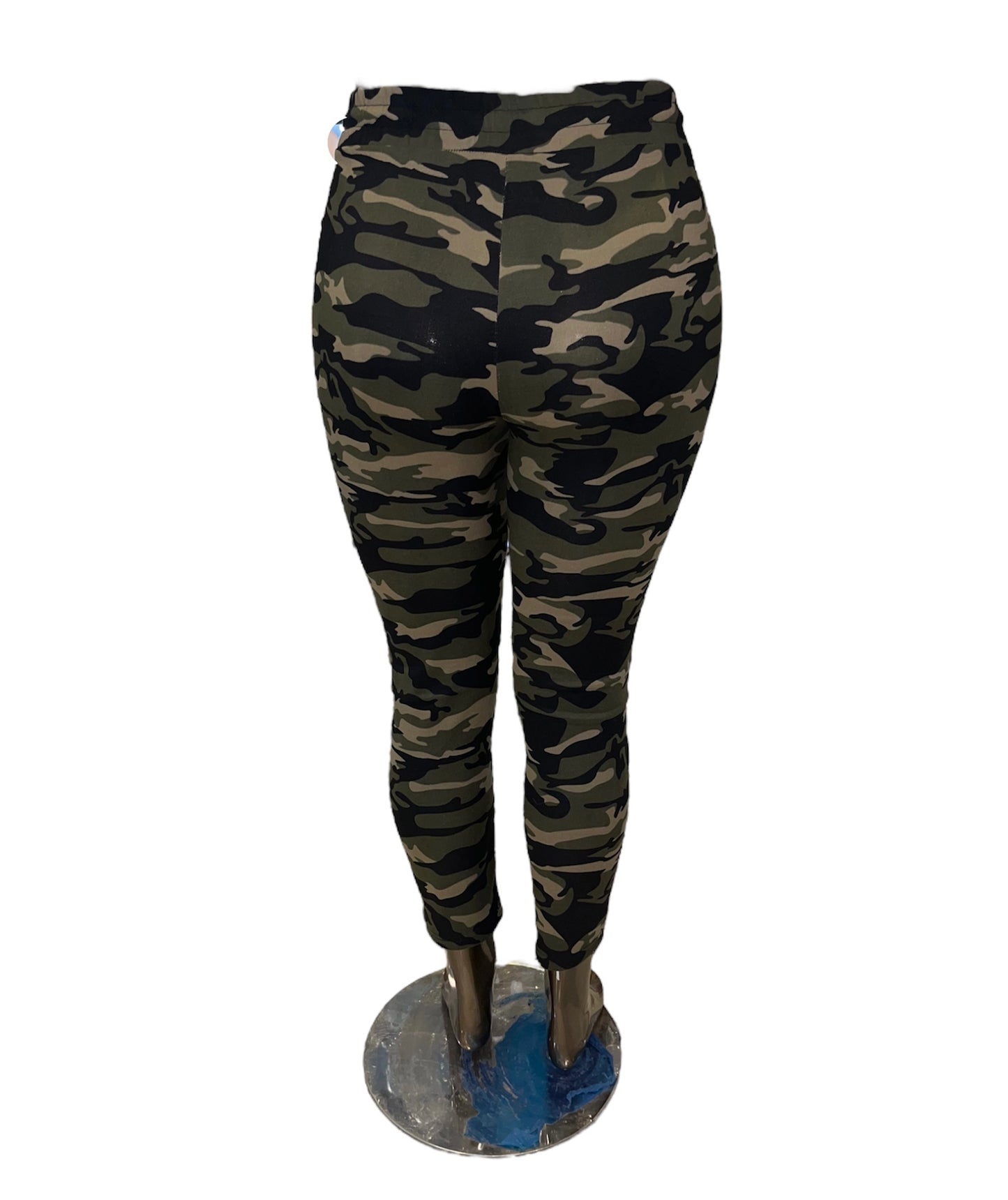 -PANTALÓN CONFORT CAMUFLAJE CON CORDONES