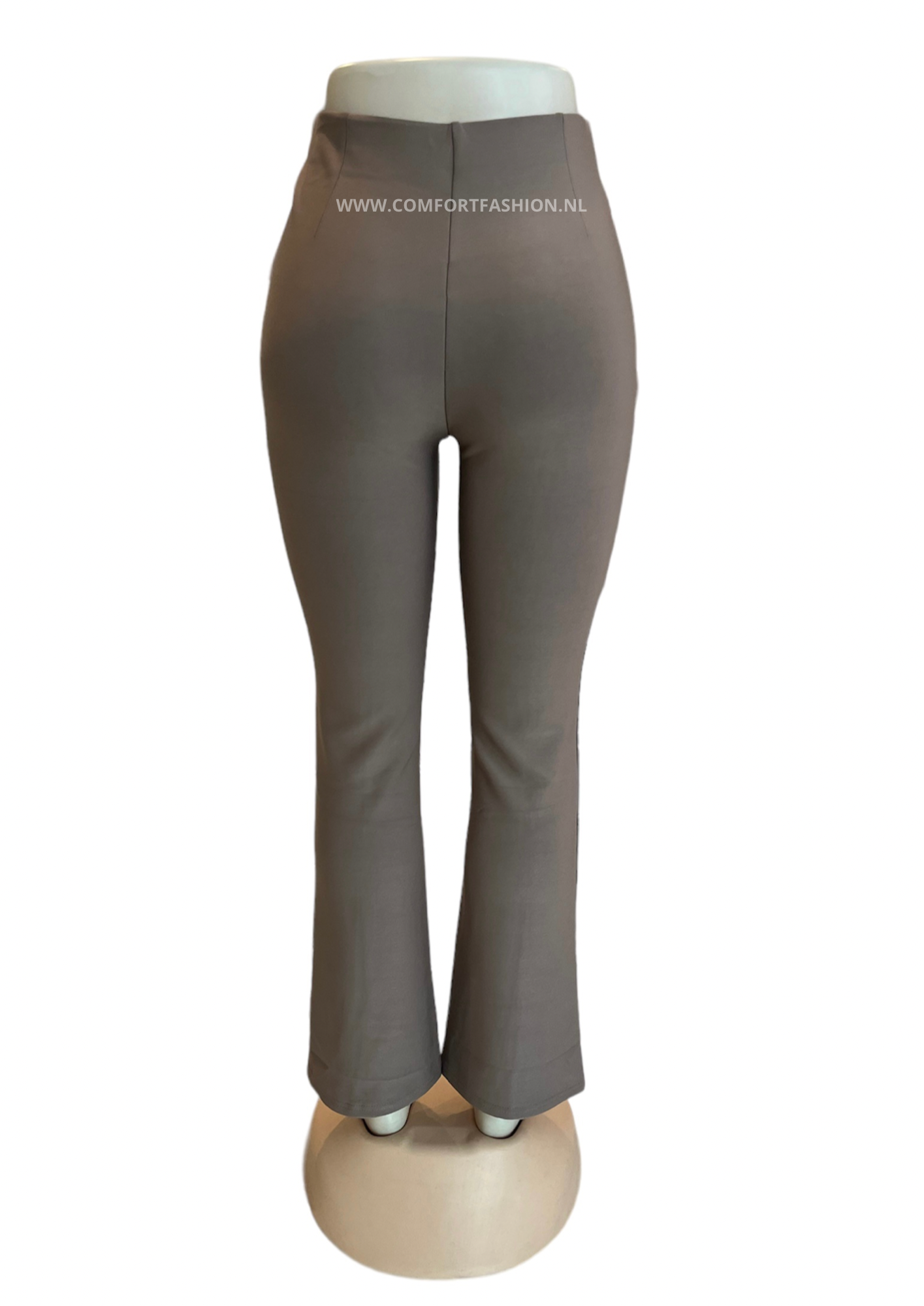 -COMFORTBROEK TAUPE FLARED ZONDER ZAKKEN