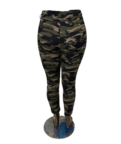 -COMFORTBROEK CAMOUFLAGE MET VETERS