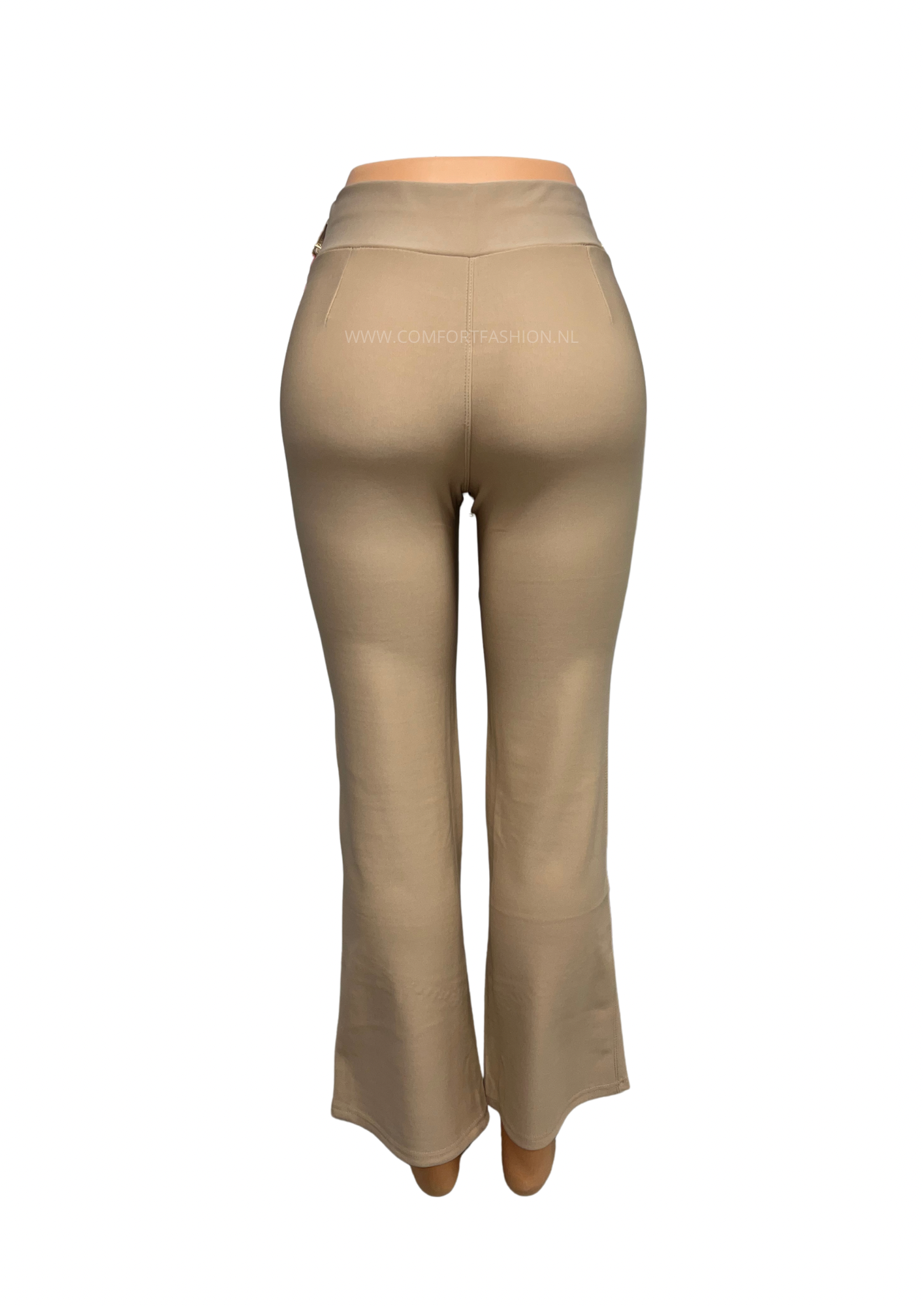 -COMFORTBROEK BEIGE MET GOUDEN KETTING